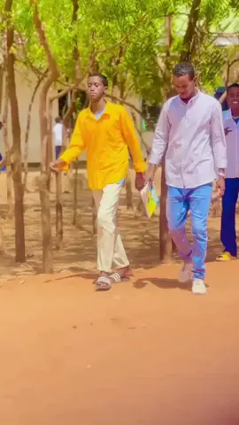 ustaad Ali sharaf iyo karamo @⚔️-LAFIHII HORE-1977-⚔️ @𝗔𝗣𝗗𝗬 𝗥𝗔𝗦𝗛𝗜𝗗 𝗠𝗢𝗛𝗔 