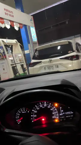 ngabsen sek  #fyp #foryoupage #rentalmobilpekalongan #mentahanvideo #drivermuda  