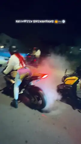 Burnout 🔥 #womenridetoo #motorcycle #bikelife #fyp 