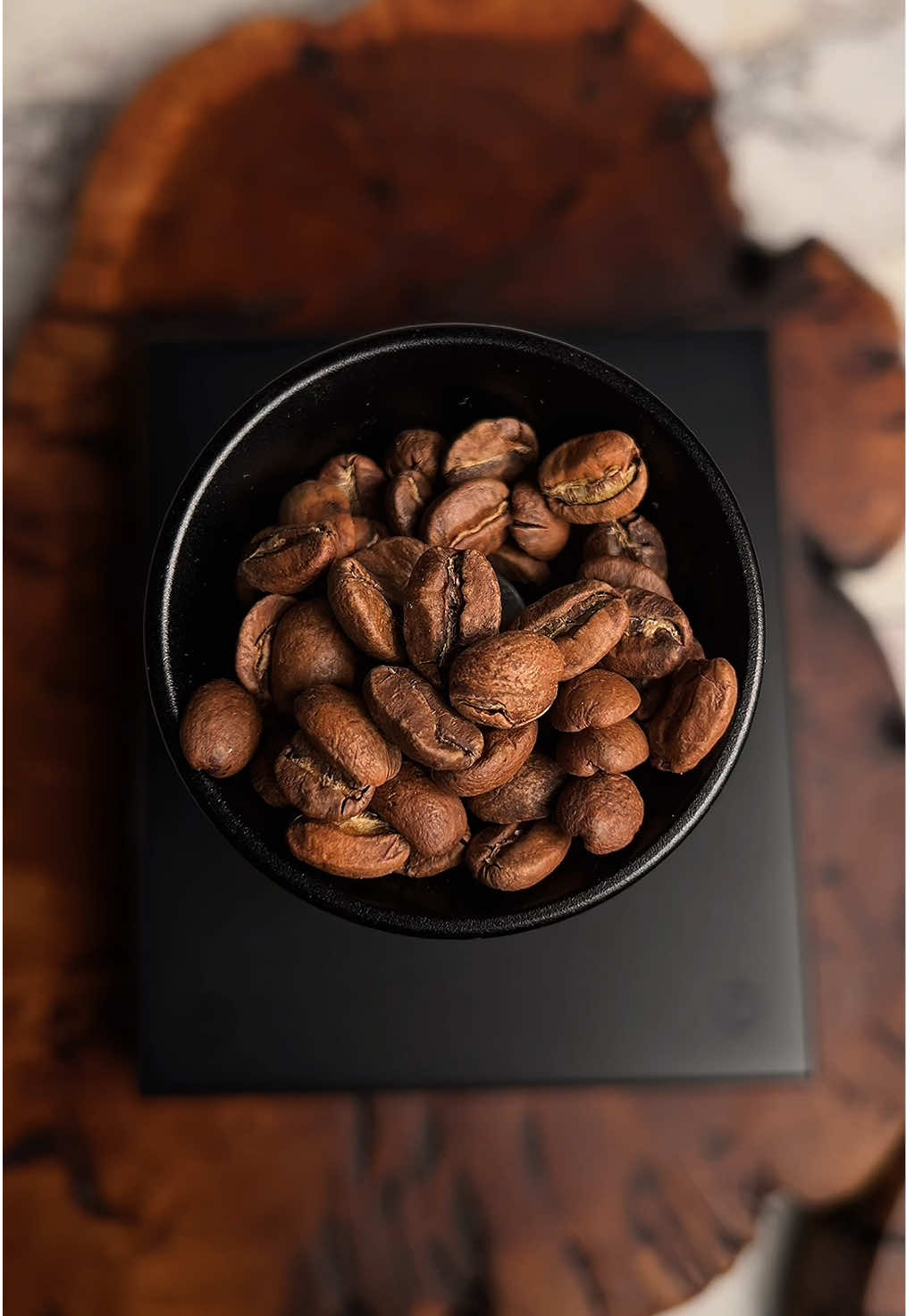 ☕️❣️ #بدون_موسيقى  #your_coffee  #تصويري  #اكسبلور  #شيلات 