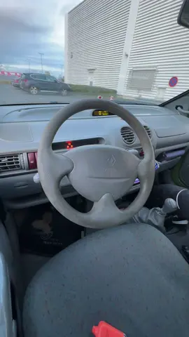 Zu viel ps #fy #fypage #Twingo @🇧🇦 