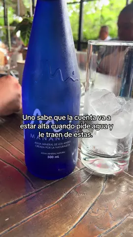 Una agüita tranqui 🙃 #disqueteveseconómica #humor #fyp 