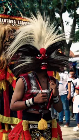 😇😇 #dancerkarnaval #karnavalkutuk #horegmania_official #malang24jam #yourpage @JAMA'AH KLIYENG⚡️ 