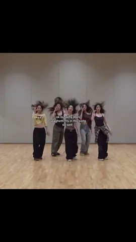 the woah part fits so well @LE SSERAFIM #fyp #xybca #kpop #lesserafim #spaghetti 