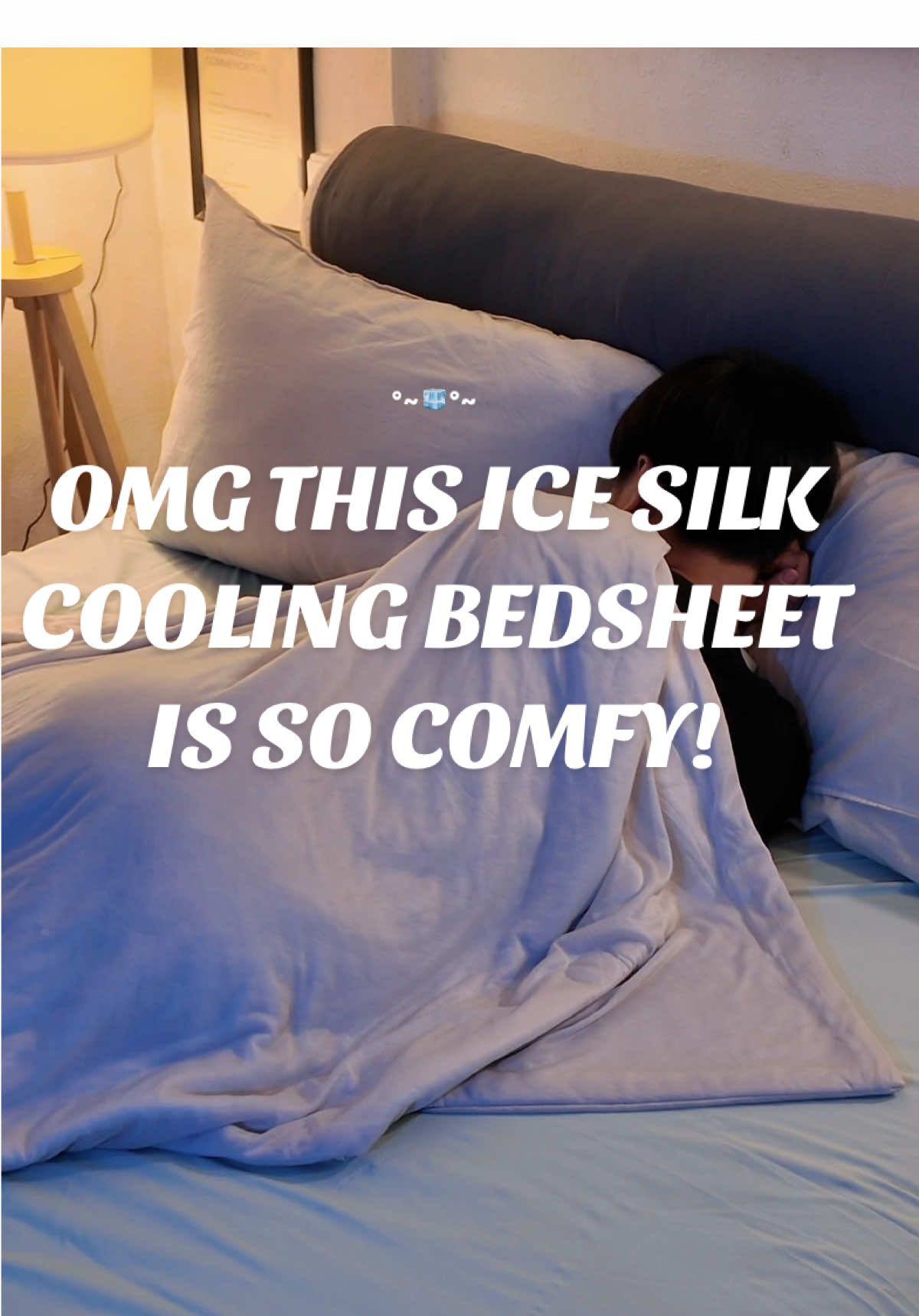 Omg this bedsheet that I got recently to beat the warm & humid weather in Singapore is super cooling! 🧊😴 This 1600TC luxury ice silk bedsheet is not just cooling but also so aesthetic! Available in various colours and I got the one in mist grey. The material is waterproof and also wrinkle-resistant! Made with Ice silk and polyester, this bedsheet provides softness, keeping me cool and comfortable throughout the night! Thinking of getting other colours! 🤎🫶🏻 #bedsheet #icesilk #bedroomideas #bedsheets #createtowin 