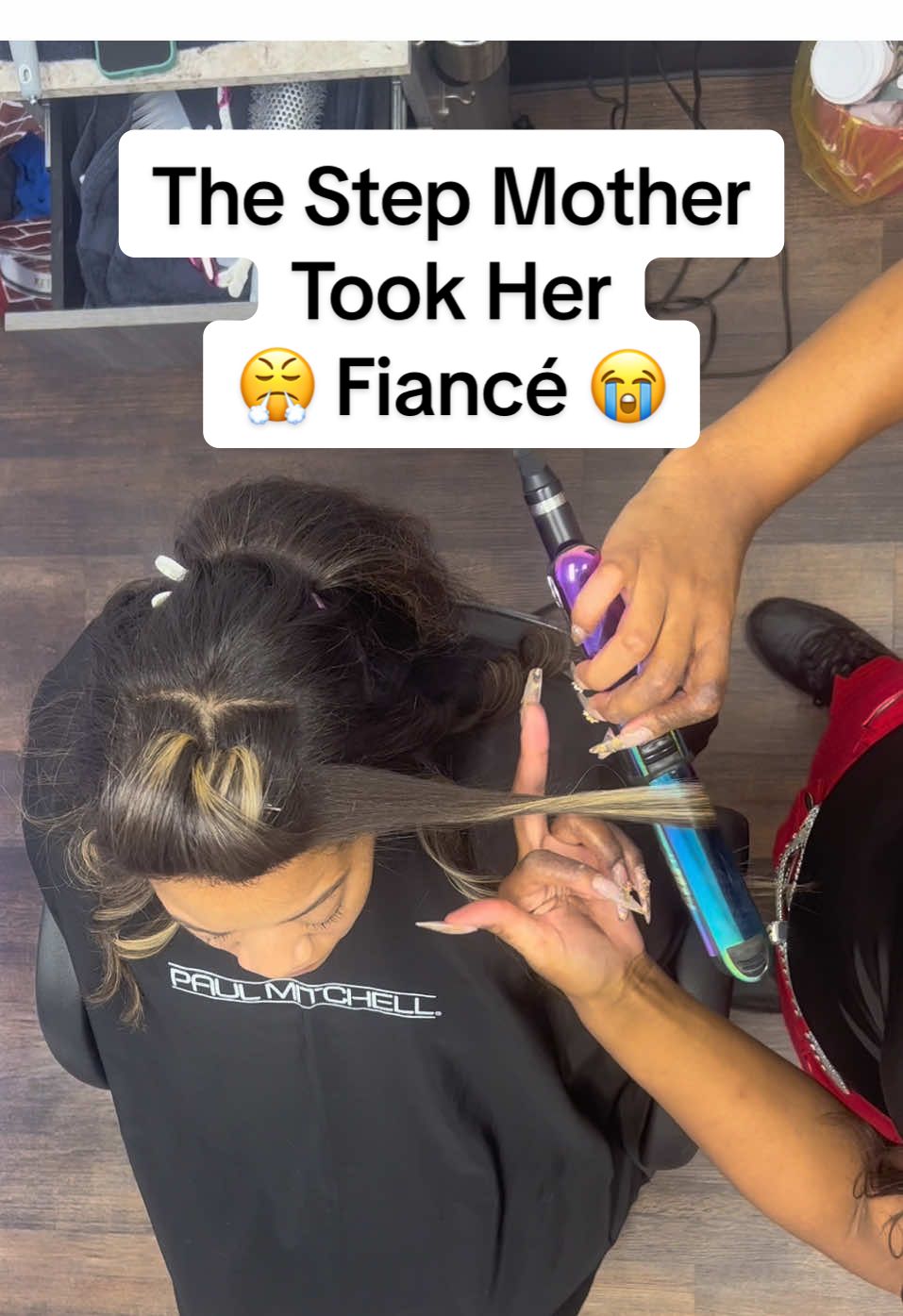 I love how the curls turned out but I’m shocked because what my client told 😰😍😘😘 #storytime #hairtutorial #hairschool #hairtok #blowout 