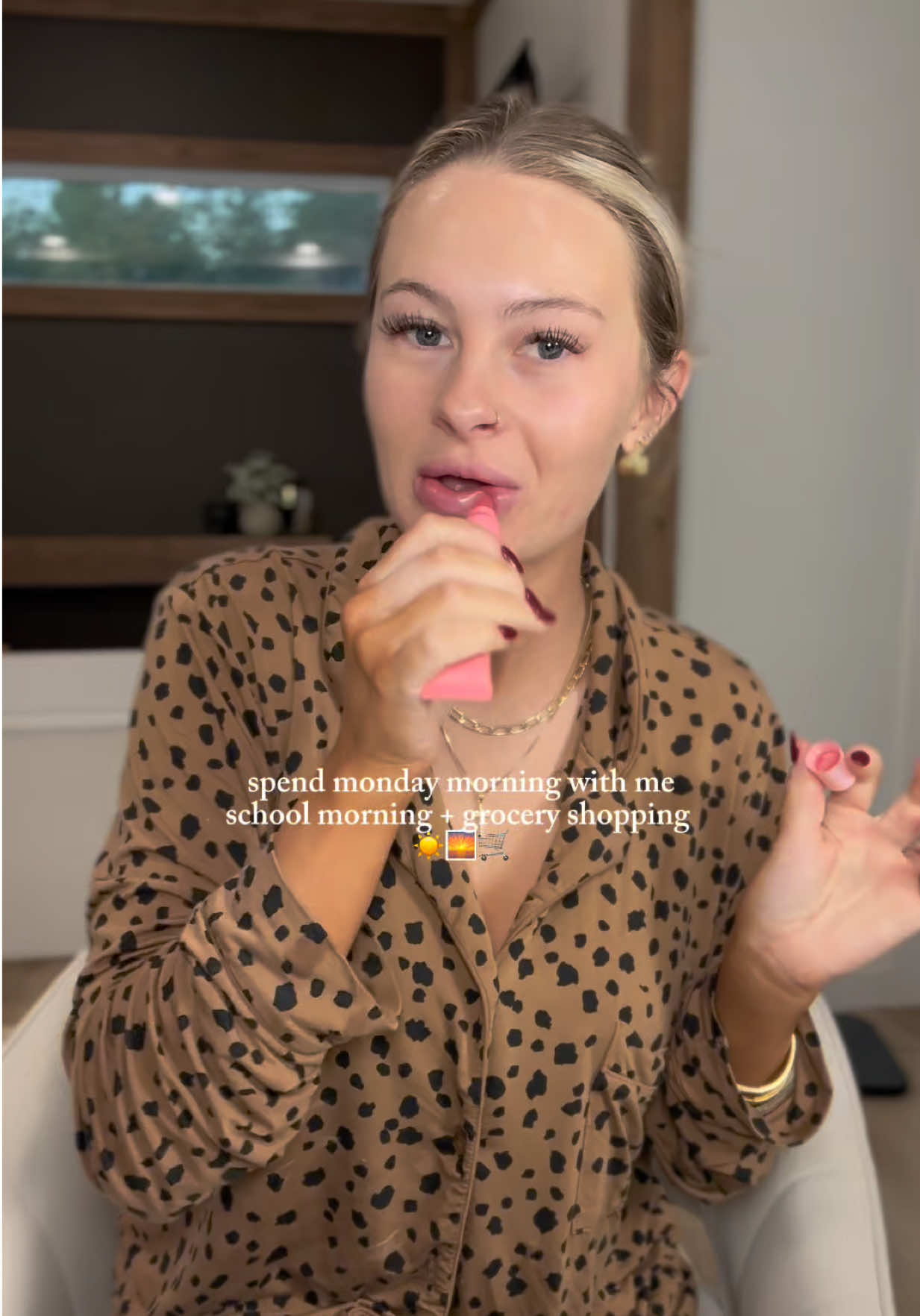 Cry baby Kylie coming at ya on this Monday morning 🫣😩 #ditl #morningvlog #grwm #earlymorning 