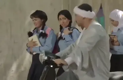 الكبير راح لهدية علي المدرسه 😂😂😂 #الكبير_اوي #مقاطع_كوميدية #خفة_ظل #كوميديا #مسلسلات_مصرية #كوميدي #حزلقوم #كوميديا_مصرية #الكبير #دراما #مكي