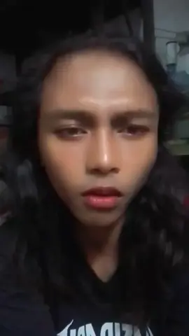 Bagi lokernya dong💋💋👄👄🤣🤣