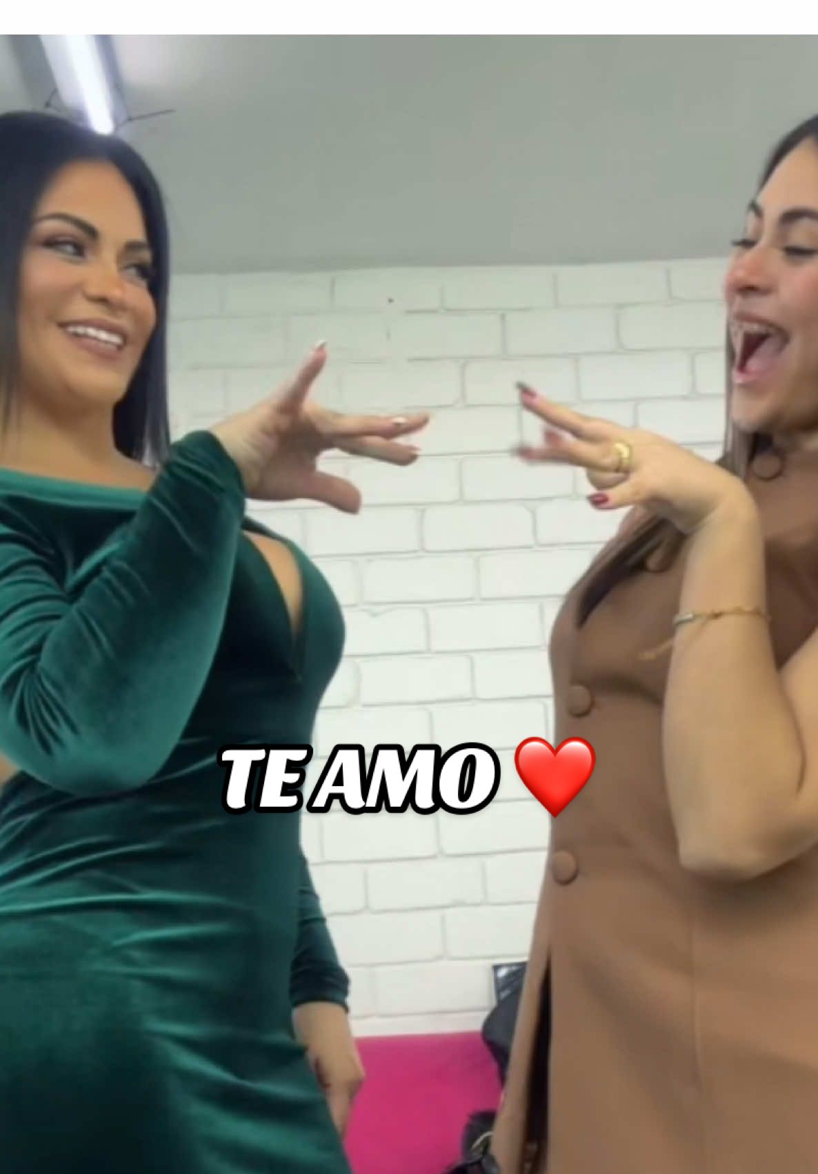 Te Amo hija @𝑀𝒶𝓎𝓁𝑒 𝑀𝑜𝓈𝒸𝑜𝓈𝑜  #lesliemoscoso  