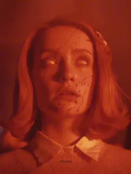 Patricia Stanton 🌸 the queen bee of Derry High. Patricia, or Patty, is the obvious leader of her little clique, totally giving Regina George vibes. She’s manipulative, petty, and always needs to be the center of attention. When a new girl joins the group, Patty immediately feels threatened. The second her friends laugh at the new girl’s joke, you can literally see her switch gears, suddenly the new girl becomes the target, just so Patty can get the spotlight back. Too bad… looks like she’ll be the next one to face Pennywise’s deadlights. 💋🎈#patriciastanton #patriciastantonedit #itwelcometoderry #pennywise #itwelcometoderryhbo 