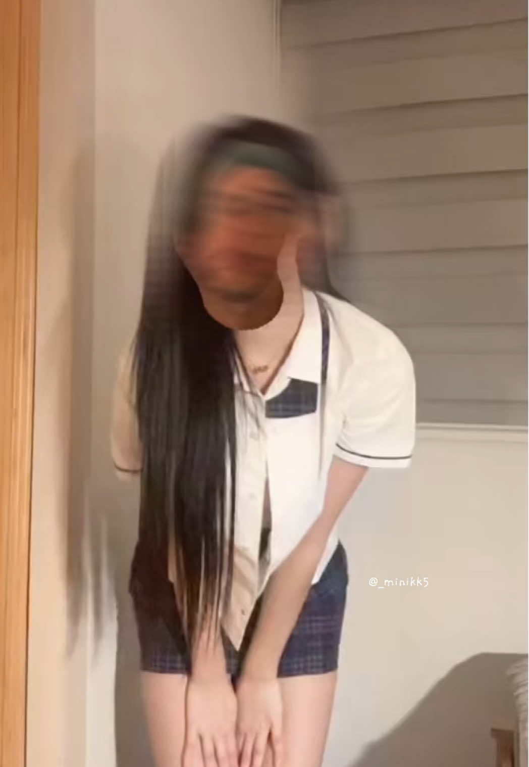 너어어어무 뒷북인가.. #터미널챌리지  #추천떠라 #교복 #떡상하고싶다#이게안뜬다고 