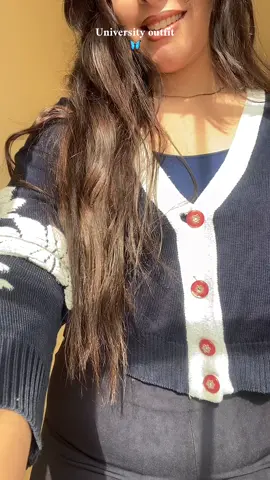 University outfit 🦋💙  #fyp #foryou #university #outfitideas 