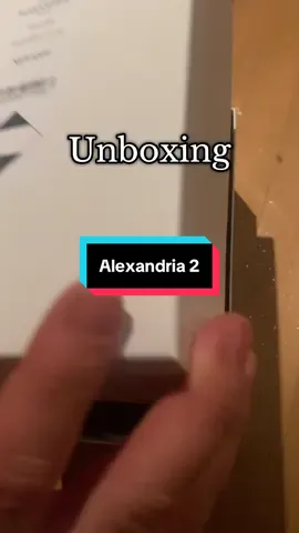 Unboxing de cette merveille #alexandria2 @XERJOFF 