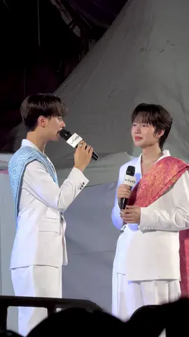 เสียงสดเก่ง น้ำปิงดีมาก เก่งขึ้นเรื่อย ๆ ทั้งสองคนเลย ภูมิใจมาก #TikTokAwardsTH #kengharit #nampingster #kengnamping KENGNAMPING VIVO FRIENDS #vivoV60LitexKengNamping 