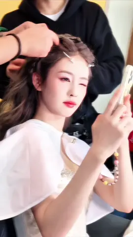 Ta nói ưng cái look này, đẹp tới từng sợi tóccc 🥹 #白鹿 #ไป๋ลู่ #bailu #bachloc 