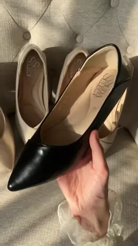 รองเท้าคัทชูหัวแหลมทรงสวยรุ่นนี้ มาเติมสต็อกแล้วนะคะ #รองเท้าคัทชูใส่ทํางาน #รองเท้าหัวแหลม #รองเท้าคัชชูสีดํา #รองเท้าหัวแหลมส้นสูง #รองเท้าส้นสูง 