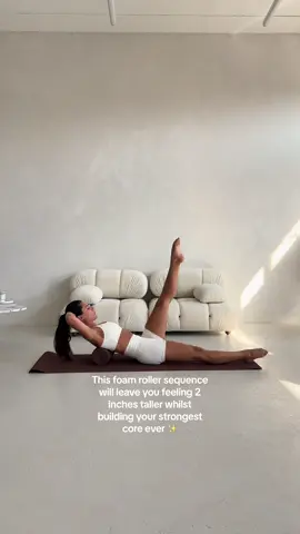 The best blend of lengthening exercises and strength work 🤝 it feels so good, let me know how you get on 🤍  . . . . #foamroller #foamrollerworkout #mat #coreworkout #core #abs #homeworkout #pilatesexercises #stretch #backstretch #posture 