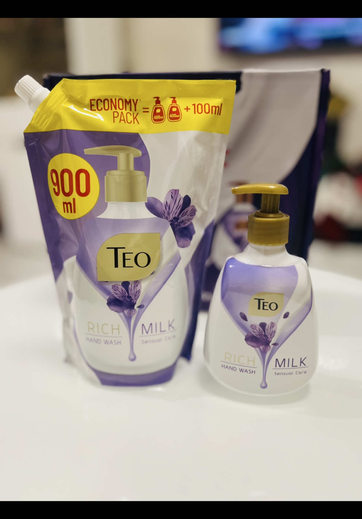 Unboxing Teo Rich Milk 🧴 Abia aștept să le testez și să revin cu impresii 😍 @Teo Romania @BUZZStore  #BUZZ_TeoRichMilk900, #TeoRomania #ingrijire 