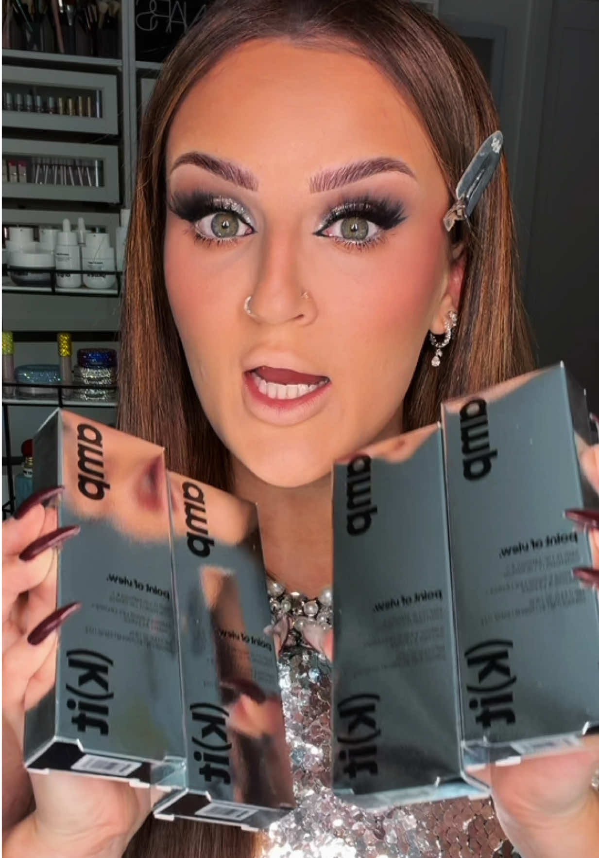 24 HOURS!!!! IM SO EXCITED!!!! #makeup #beauty #ampit #lipkit 