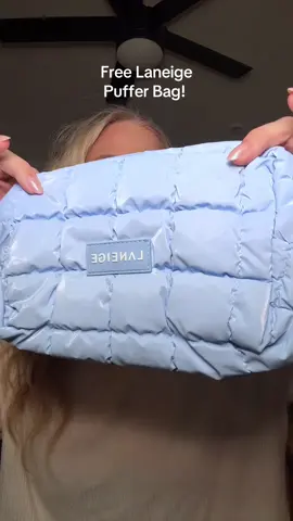 Free @laneige_us Puffer Bag with these gift sets for the next few days!!! The sets are perfect gifts or stocking stuffers ✨ #laneige #laneigelipmask #laneigeus #tiktokshopcreatorpicks #tiktokshopblackfriday 