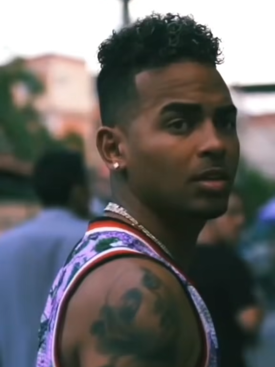 SALE PA LA CALLE @OZUNA  @Darell 