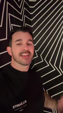 @Pedro Sampaio #fyp #foryou #london #goviral #fyppage  @Valdir Berigo🇧🇷  @Valdir Berigo🇧🇷 