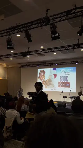 Merci @Queen FDF | Event Manager et @LIGHTPRO💡  pour l’invitation, j’ai passé un superbe moment 🙏🏾 Merci à Maman Nadège @nadegeimpote pour le témoignage vivant qu’elle est 🙏🏾✨