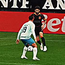 Pega a pedalada dele 😳 #corinthians #yurialberto #sccp #fyp 