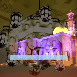 قصة أصحاب الأعراف قصة جميلة. يوم الحساب الله سبحانه وتعالى يحاسب كل عبد ، فمنهم من يدخل الجنة ﴿ اللهم اجعلنا منهم ﴾ ومنهم من يدخل النار ﴿ اللهم لا تجعلنا منهم ﴾ . ولكن منهم من تتعادل حسناته مع سيئاته فيبقون حائيرين ، لا هم من أهل الجنة ولا هم من أهل النار . فيبقون بين الجنة والنار سنين طويلة.... من مدى رحمة الله يدخلهم  في الجنة. يا لها من قصة  التلاوة من سورة الأعراف  القارئ رعد الكردي  #قران #quran #رعد_الكردي #قصة_اصحاب_الأعراف #سورة_الأعراف 