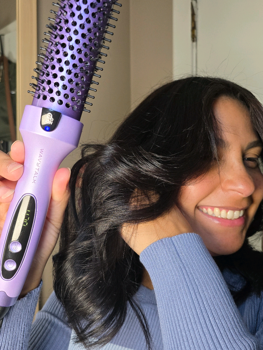 Cabello con ondas, brillante y saludable en tan solo unos pocos minutos 🤩 @wavytalkofficial #wavytalk #wavytalkthermalbrush #hairstyle 