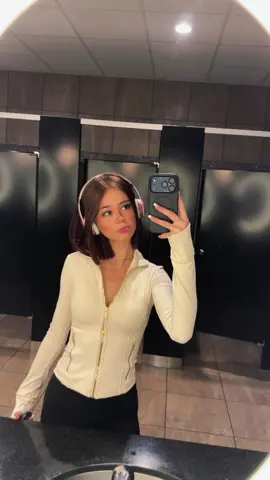 Gym!! #988 #fypシ #fypシ゚viral #fypfyypシ゚viral 