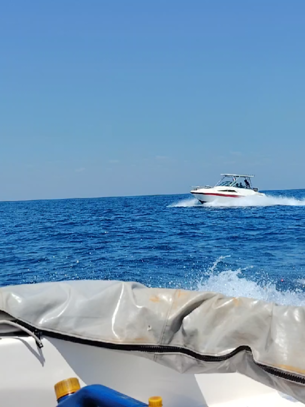 A trip across Lake Malawi (Likoma to Nkhatabay) on a speedboat #likoma #malawi #lakemalawi #malawitiktok #malawitiktok🇲🇼 