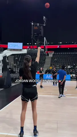 Every shot. Same result. @dukewbb’s Jordan Wood is automatic in warmups.  #NCAAWBB #womensbasketball #collegebasketball #hoops 