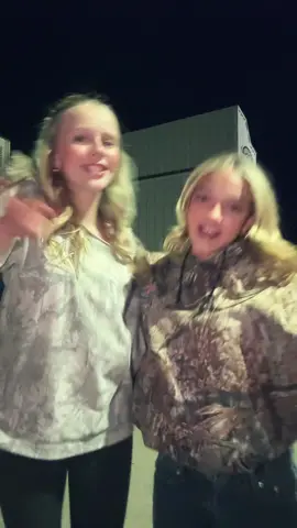 senior night!! @hannah ⚯͛ #fyp #blowthisup #OOTD #outfitideas #fypシ゚viral 