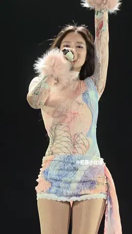 SO BEAUTIFUL 😭 #jennie #blackpink #deadlineinjakartaday2