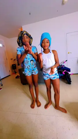 One thing about mines they gone eat down everytime picture day today 🤏🏽💞🔥🥰😍💕🙏🏽👧🏽👧🏻#fyppppppppppppppppppppppp #sisters #daughters #ilovemykiddos❤️😘 