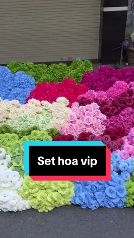 Set hoa siêu vip cho khách ạ 😍 #hoaluacuoihoi #hoaluacaocap #hoaluadecor #hoaluasukien #khohoaluahcm 