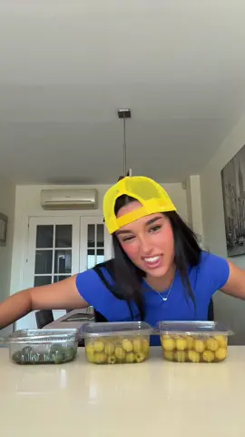 Se me ocurren mil vídeos con este audio! 😂😂 pero de momento nos conformamos con el de las aceitunas 😇😙