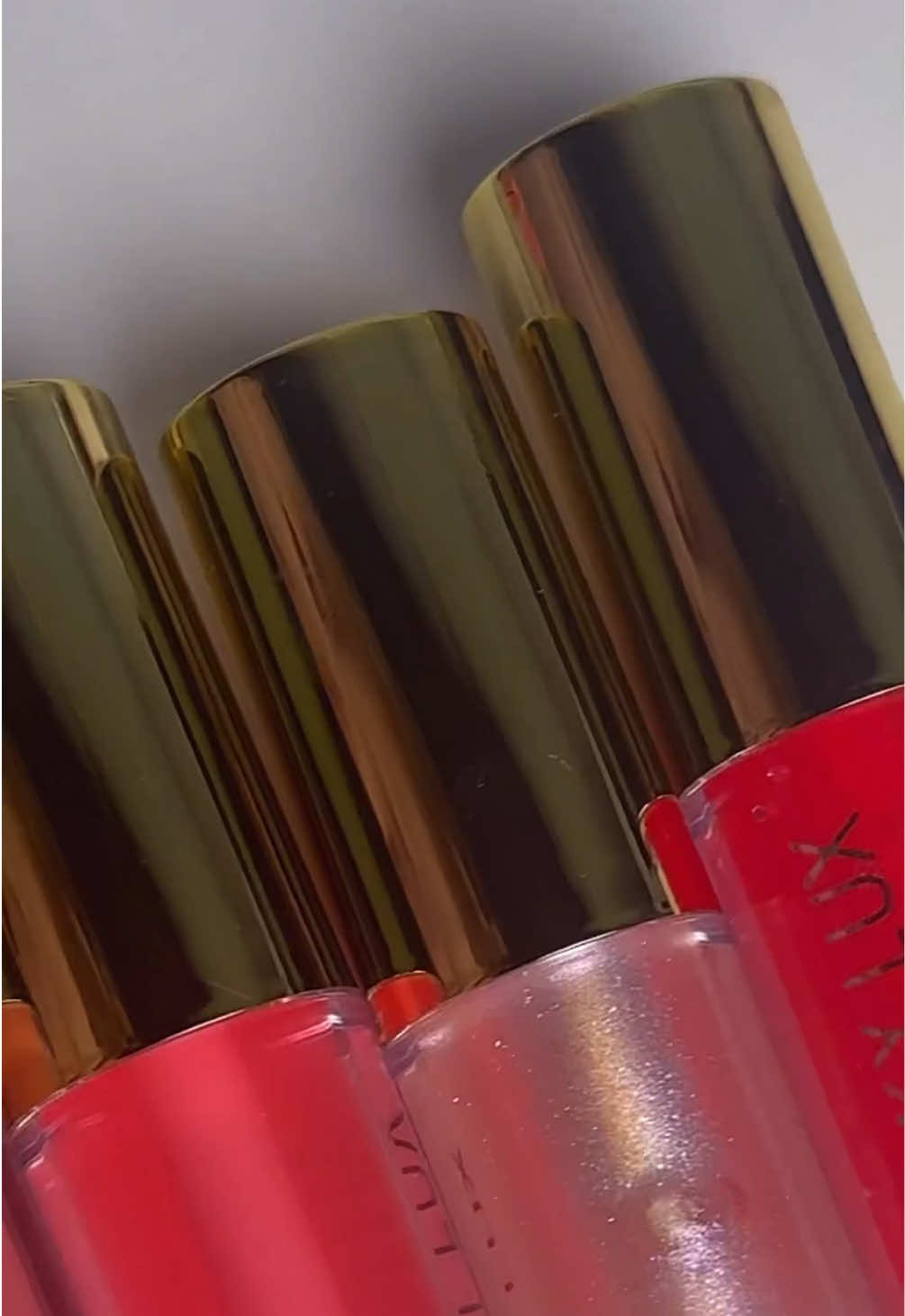 Lip oil lineup dreams 💖✨  7 Very There, 5 Barely There + In the Stars 🌟  Comment your fave & shop @Ulta Beauty, @Amazon + winkylux.com 💋