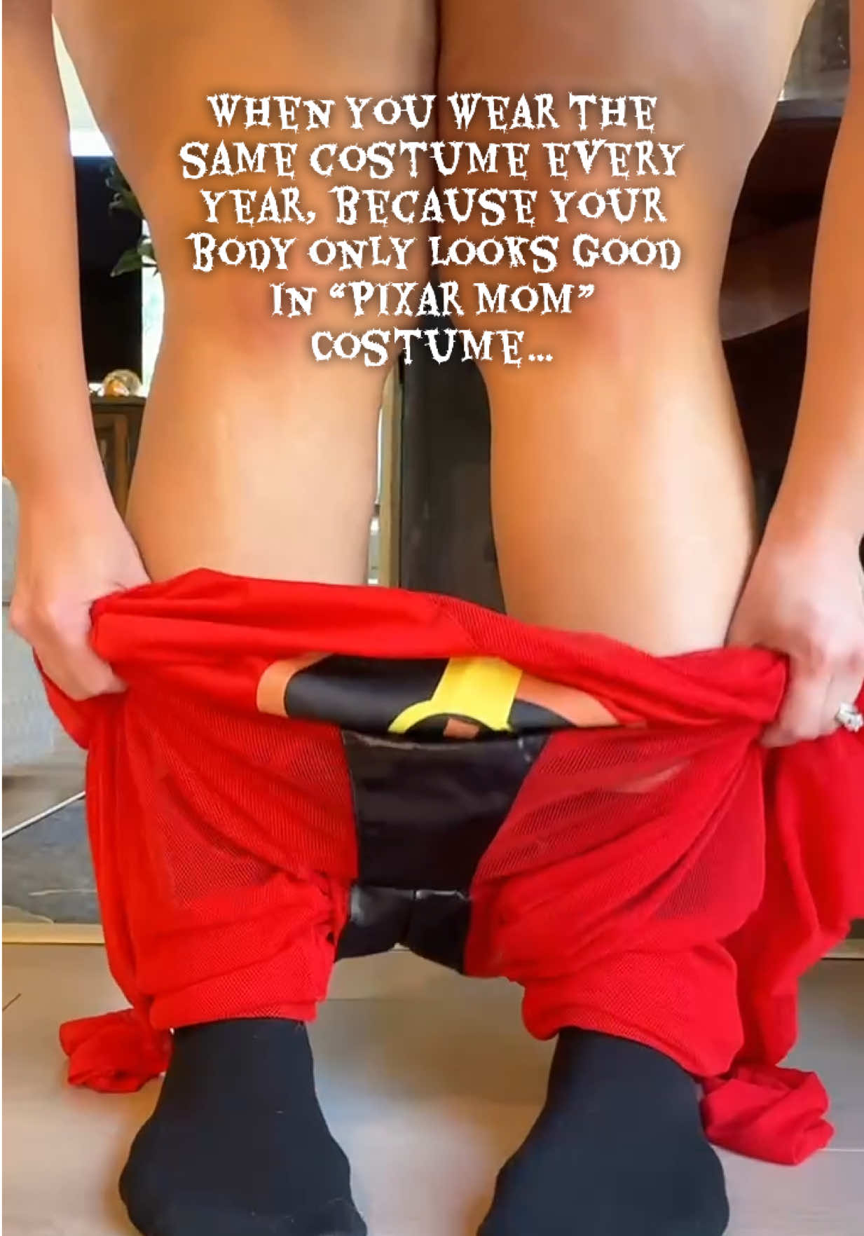 Could you imagine the comments I would get if I tired to be slender man? #pixarmom #thickfit #colorsofautumn #latehalloweenpost 