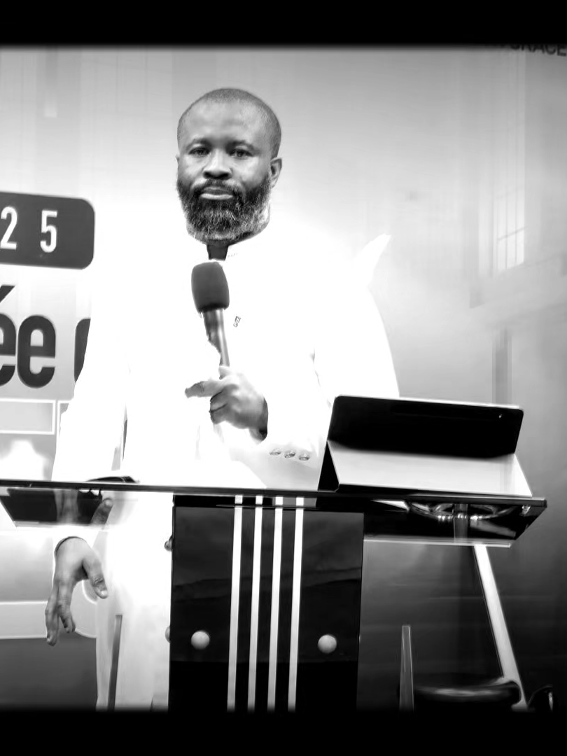 Dans la faiblesse de son corps, Jacob s’est tenu ferme dans la foi, bénissant ses fils et adorant Dieu jusqu’à son dernier souffle. 💫 La foi véritable, c’est tenir bon jusqu’à la fin et continuer à bénir, même quand nos forces s’épuisent.