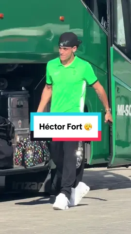 Héctor Fort en Barcelona 😮‍💨 #hectorfort #hector #cute #guy #football 