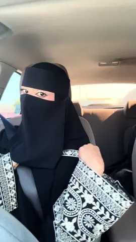 نقابي في البايو مقاسه ٩ انش مطاط مايل🤙🏻 العبايه من @عبايات بيس | ١٠٠﷼ 