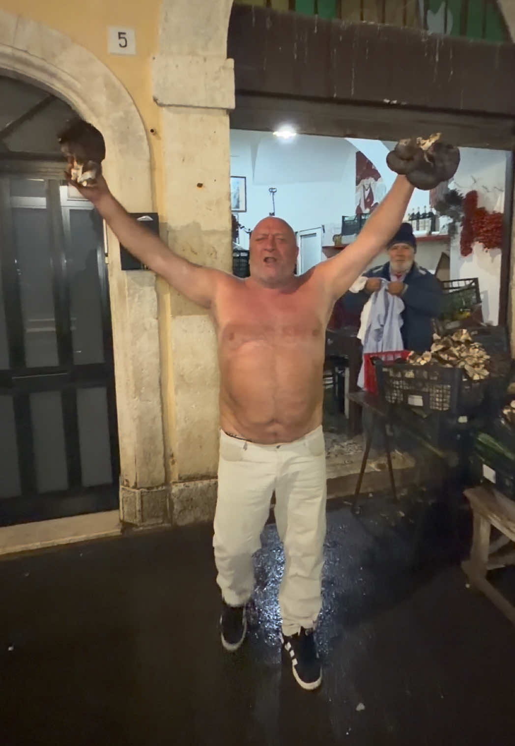 La danza del 🍄‍🟫 #tiktok #neiperte #pierinoilmurgiano #pierino #ilmurgiano 