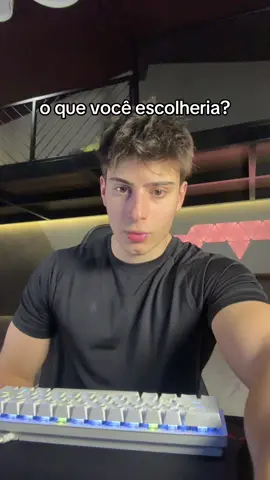 qual amigo você ia pedir pra jogar a partida??? 