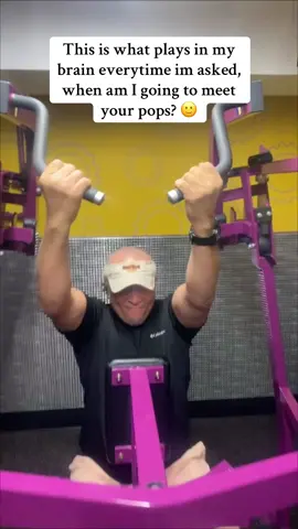 The reason I don’t introduce everyone to my dad is because I’m his only daughter and this is him everyday after a 12 hour shift! Iykyk 🙂 #daddysgirl 😘