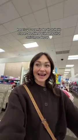 Can’t wait to show yall what christmas decor I thrifted today!! 🎄 #thrifted #thrifting #thriftfinds #christmas #christmasdecor thriftmas thrifting christmas decor thrifting vlog thrift accounts 