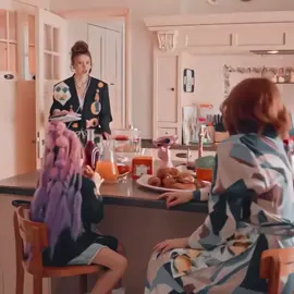 Марина просто ікона 🛐#театрналівомуберезі #рекомендации❤️ #анастасіяіванюк #сімяпонеділях 