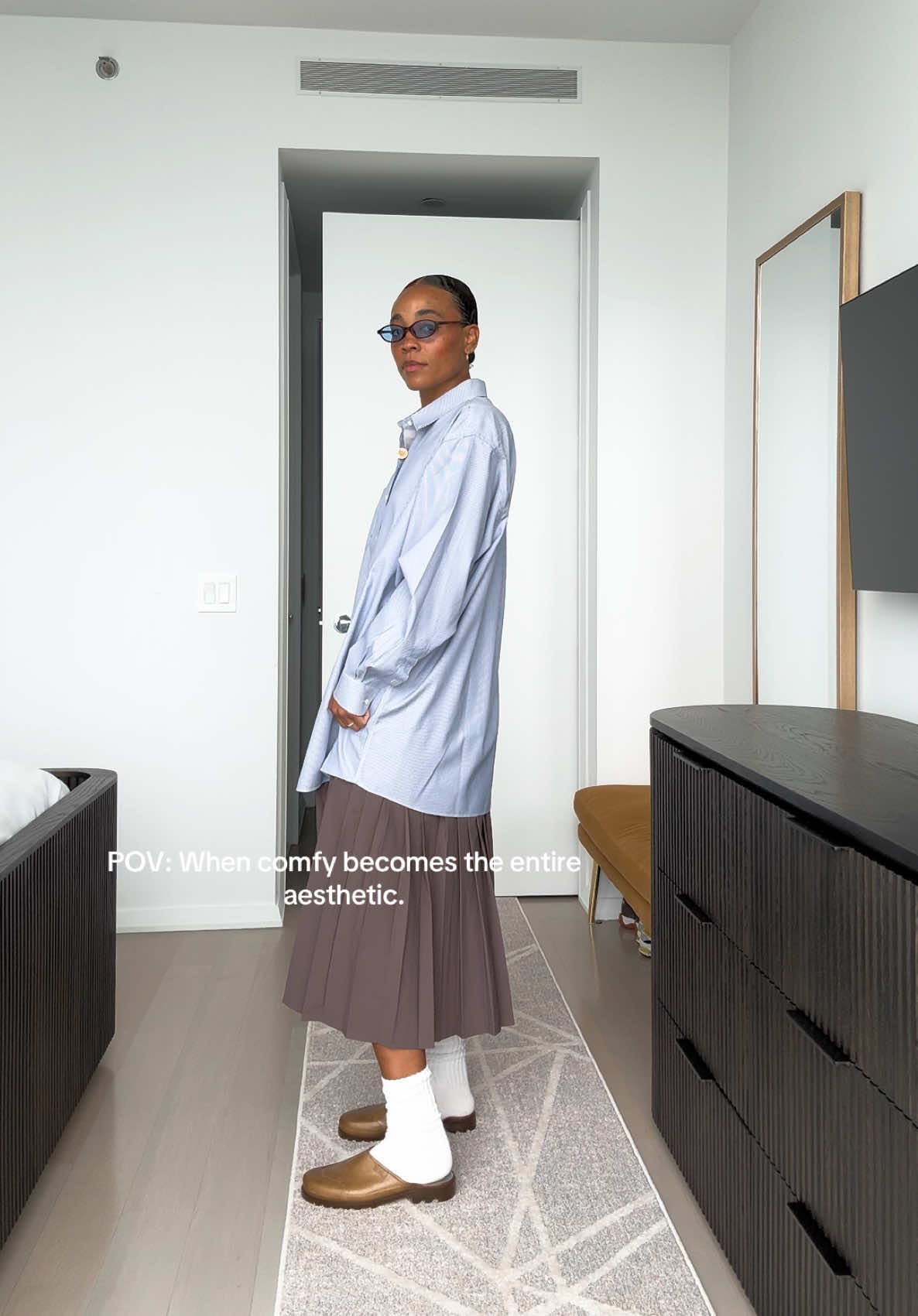 Oversized on purpose — comfort is my statement. The chunky socks and mules I will be living in year round! 🤎  @Nike @Ralph Lauren @Mejuri @Cartier @MERIT Beauty #stylejourney #fashiontiktok #wlw #fyp #lamodel 